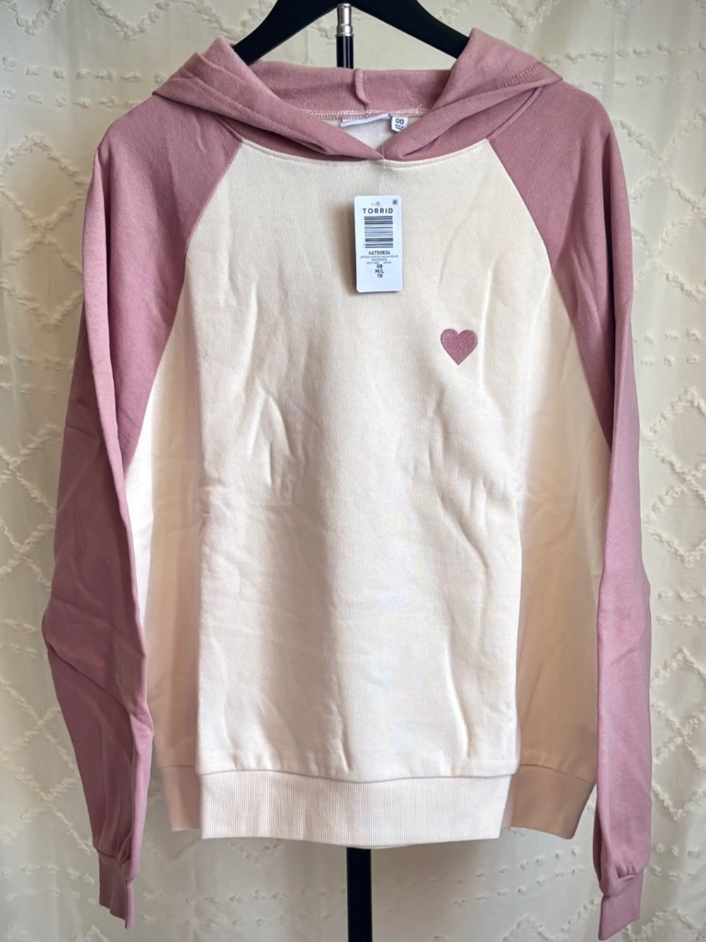 NWT Torrid Lovesick Hoodie Pink White Heart Cozy Oversized Sweatshirt M/L 00 - Picture 1 of 3